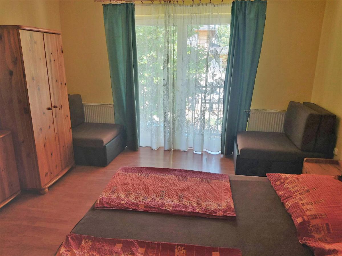 Ilona Apartmanhaz Siofok Exterior photo