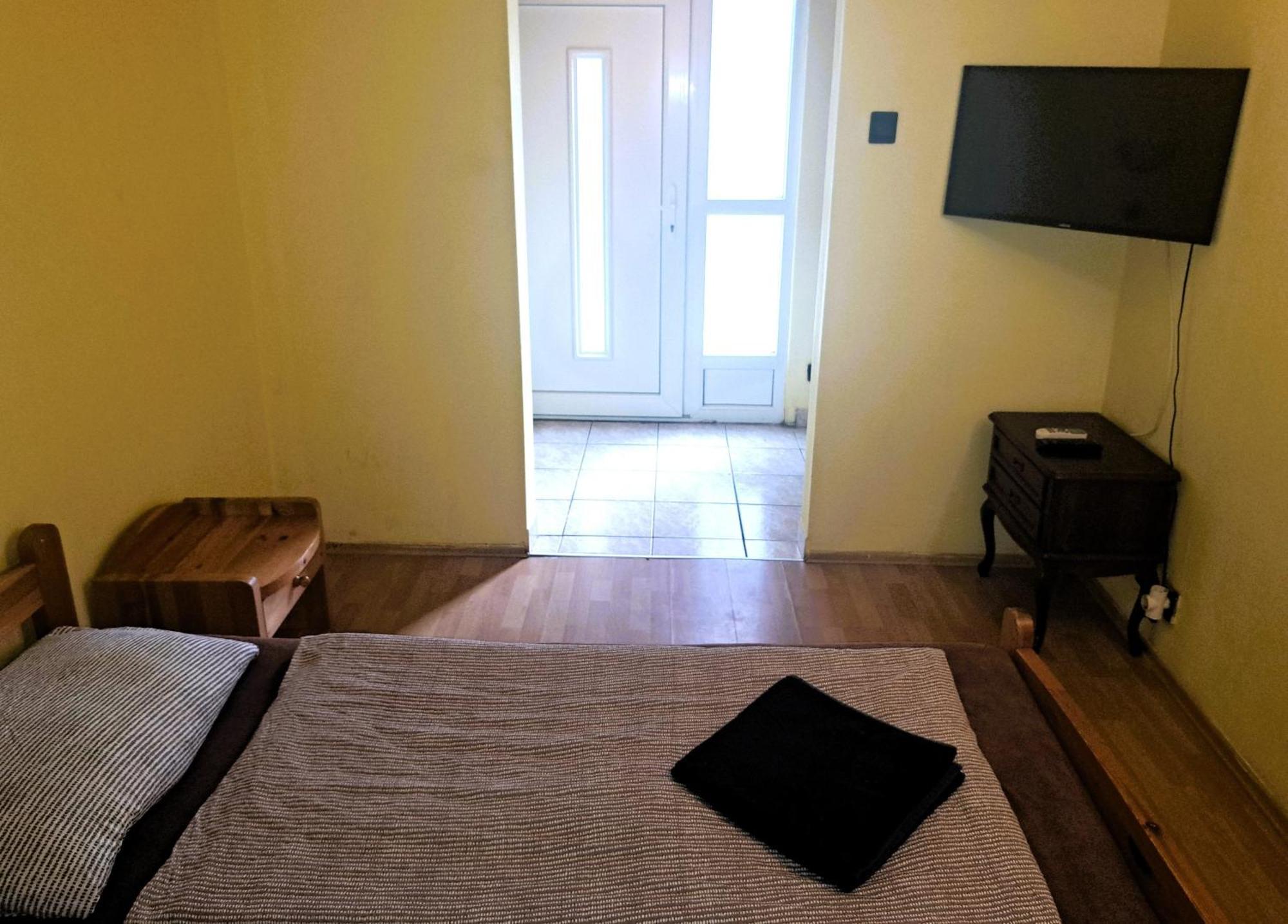Ilona Apartmanhaz Siofok Exterior photo