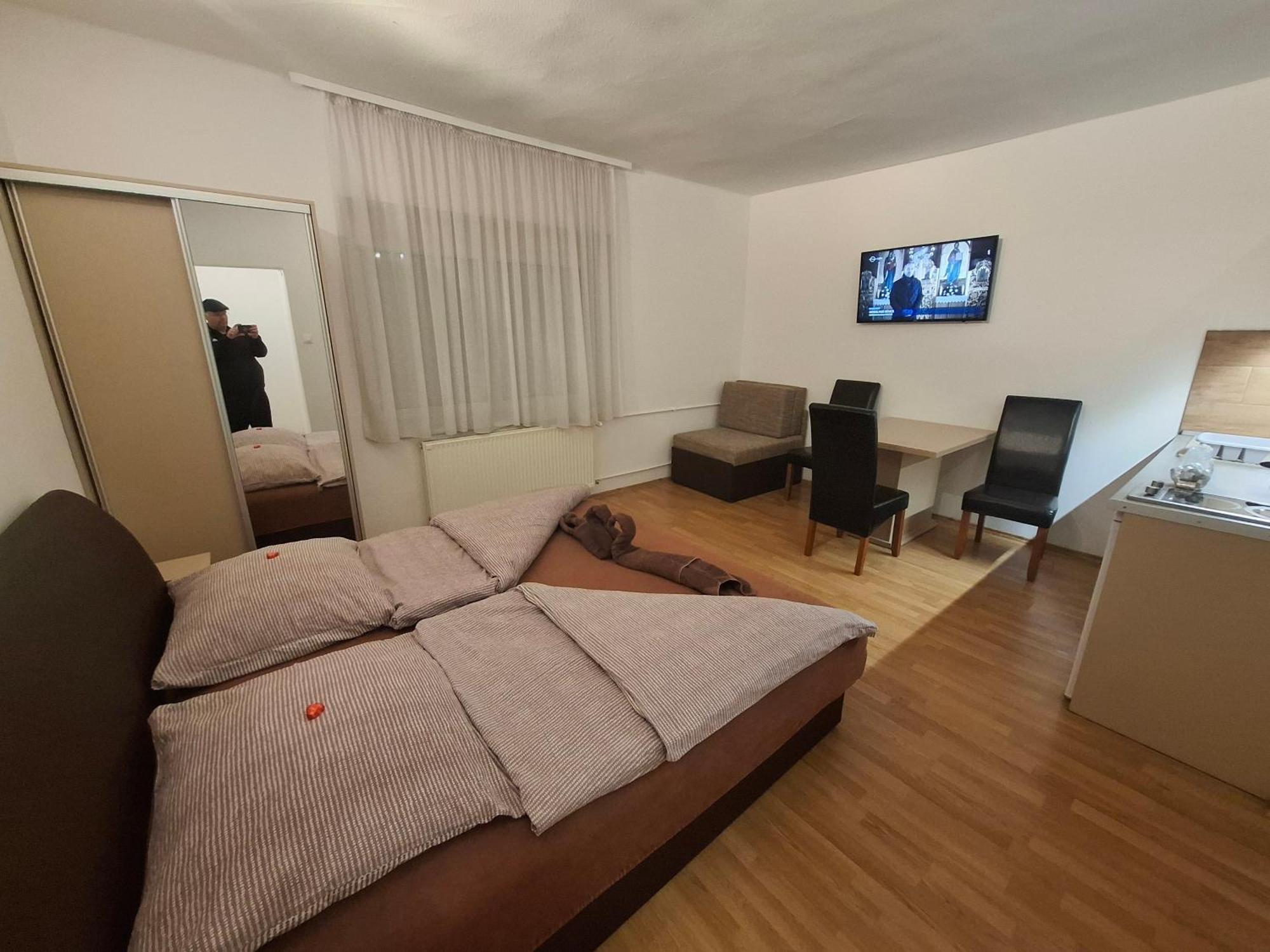 Ilona Apartmanhaz Siofok Exterior photo