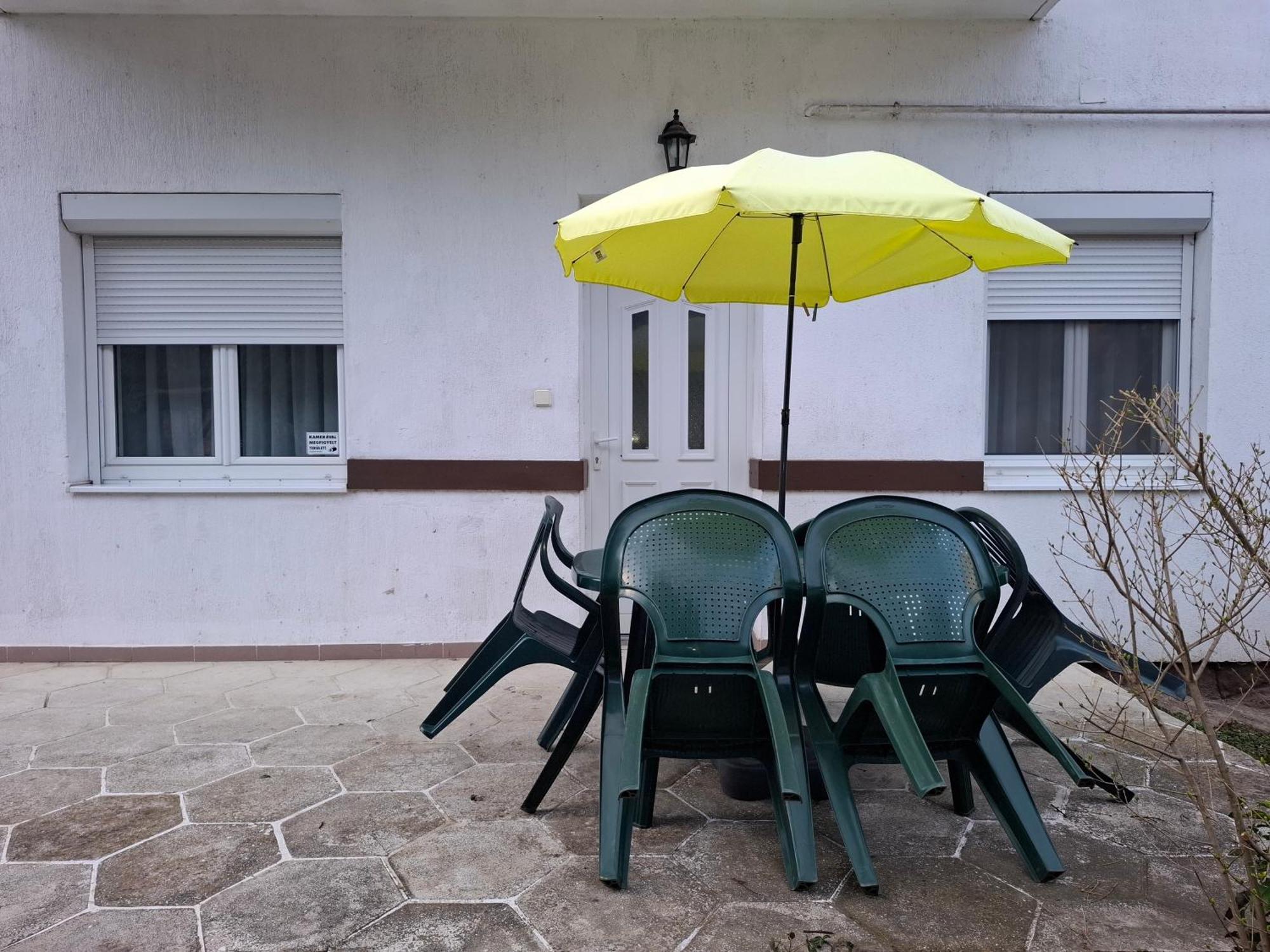 Ilona Apartmanhaz Siofok Exterior photo