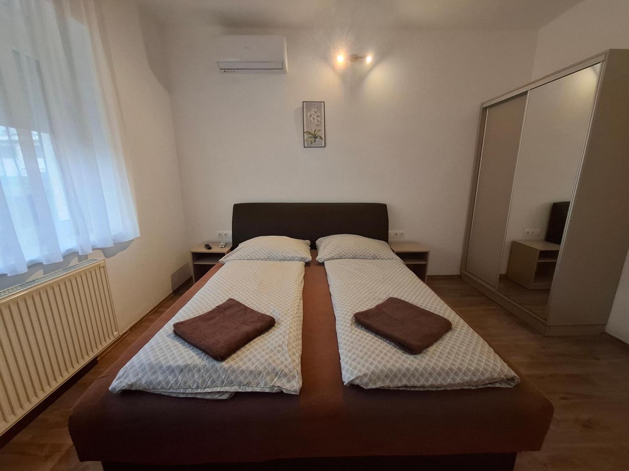Ilona Apartmanhaz Siofok Exterior photo