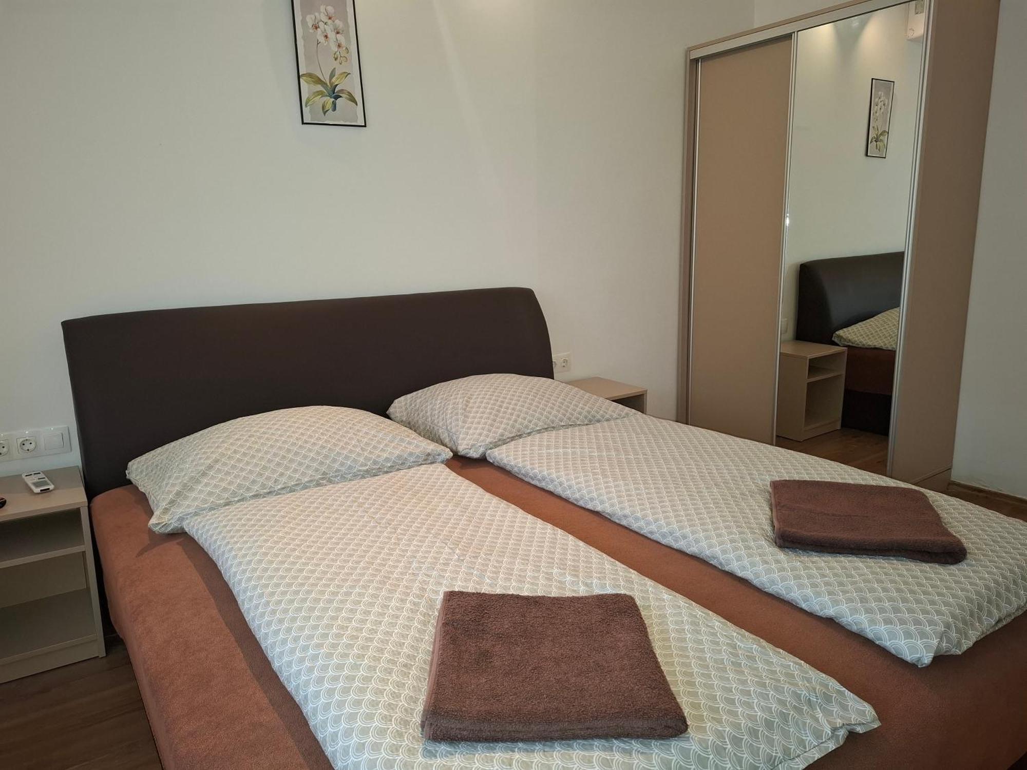 Ilona Apartmanhaz Siofok Exterior photo