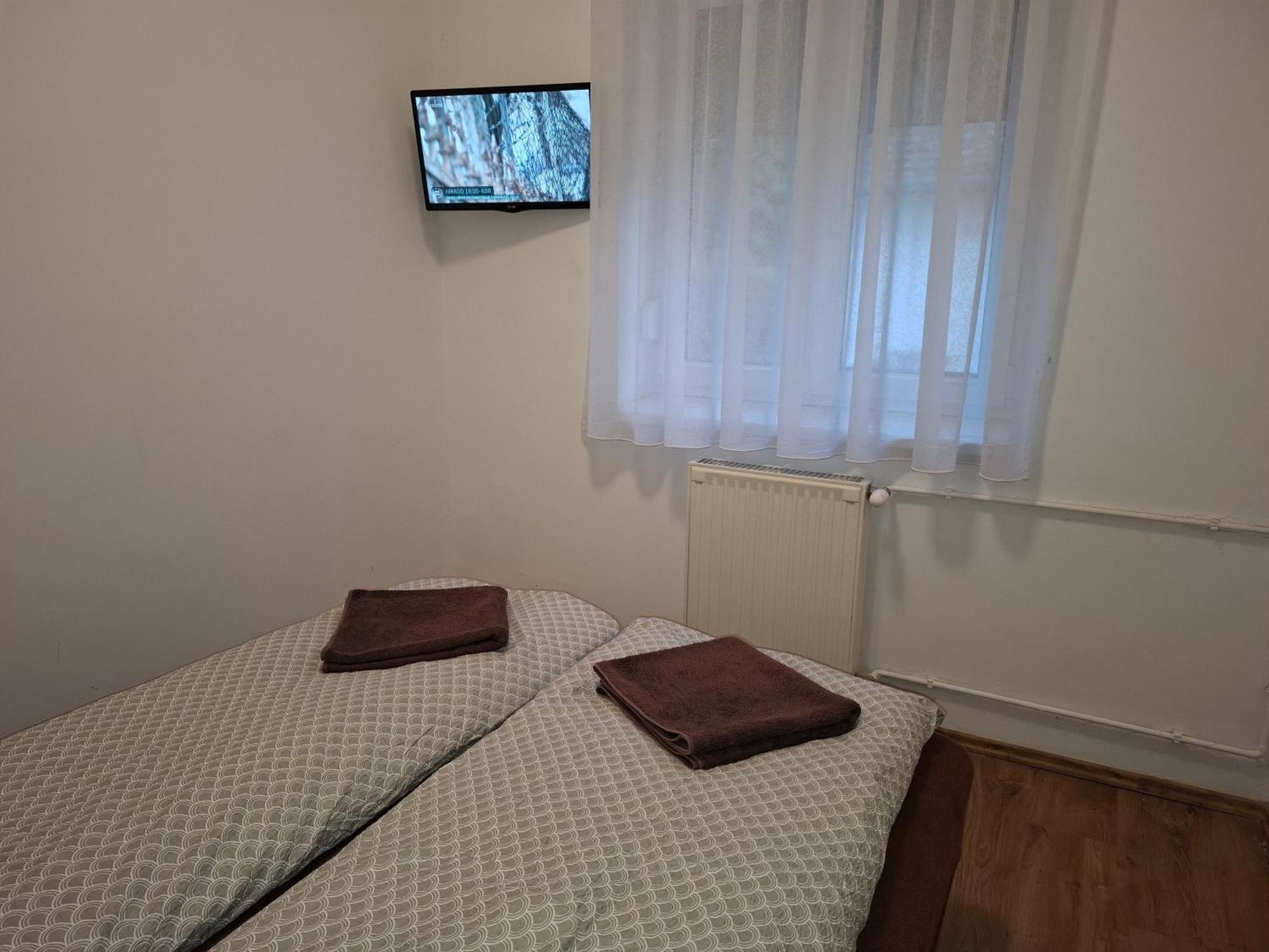 Ilona Apartmanhaz Siofok Exterior photo